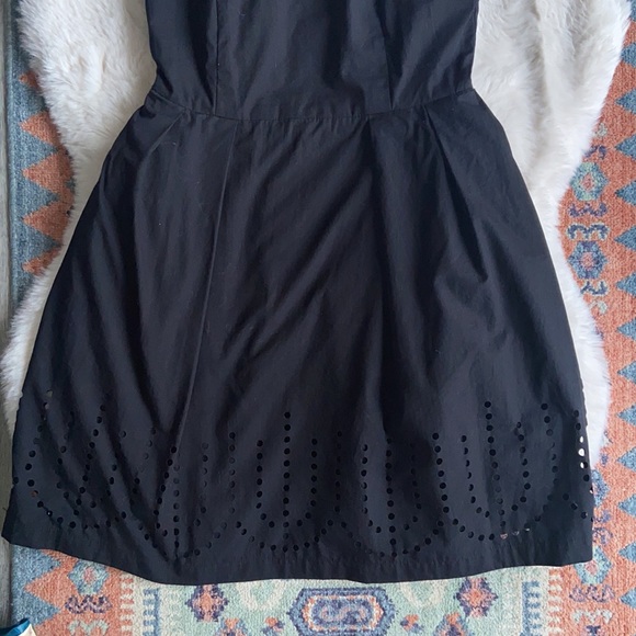Gap black sleeveless poplin dress zip up pleated style with bike punch design 2 - Picture 11 of 14